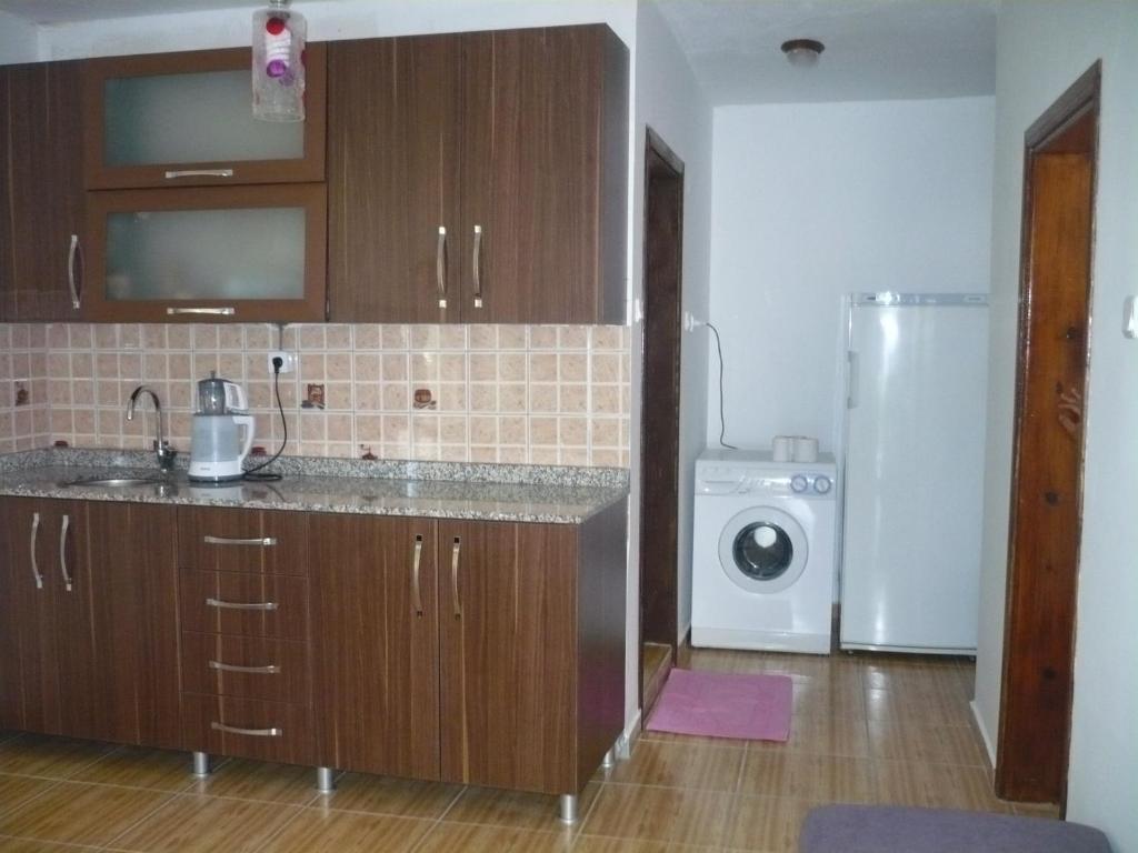 Kiyi Pansiyon Çıralı Zimmer foto